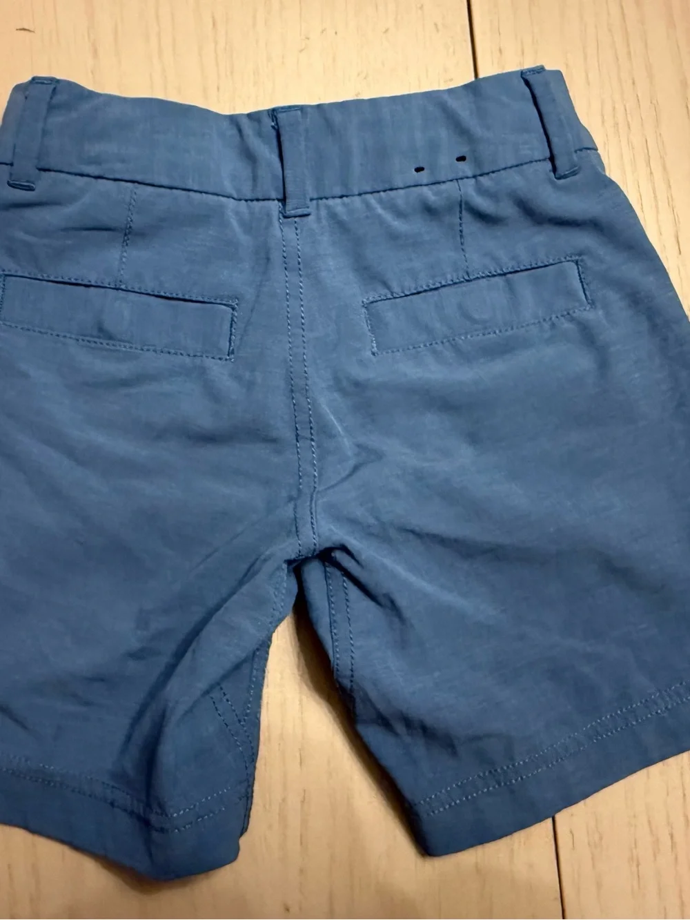 Mulligan Jr. Performance Shorts johnnie-O Boys Size 4 Blue Golf